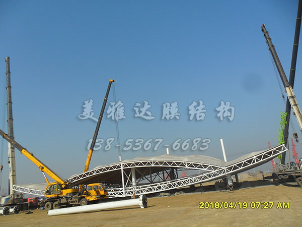 PTFE膜材江蘇某中心港區大門膜結構工程